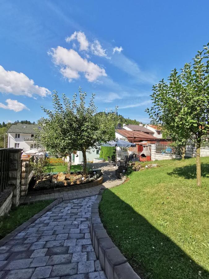 Ubytovanie V Sukromi Zeleny Dom Vyšné Ružbachy Eksteriør bilde